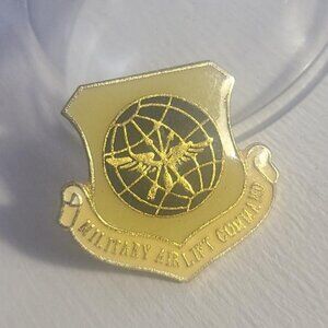 Military Airlift Command MAC Vintage Lapel Jacket Pin